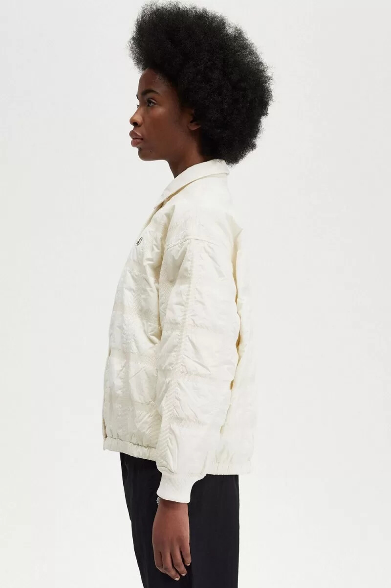 fred perry quiltade damjackor beige