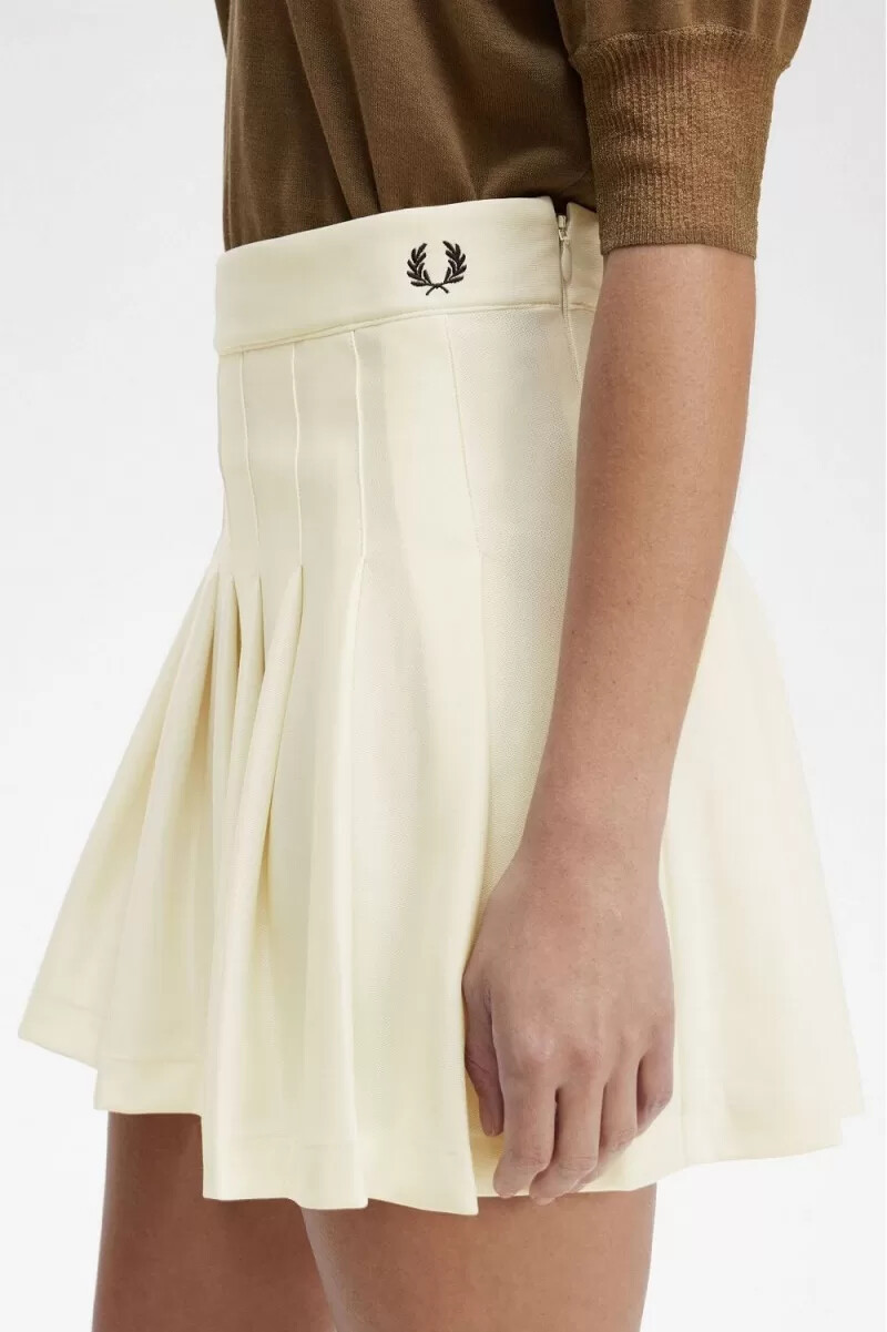 fred perry plisserade tenniskjolar dam beige