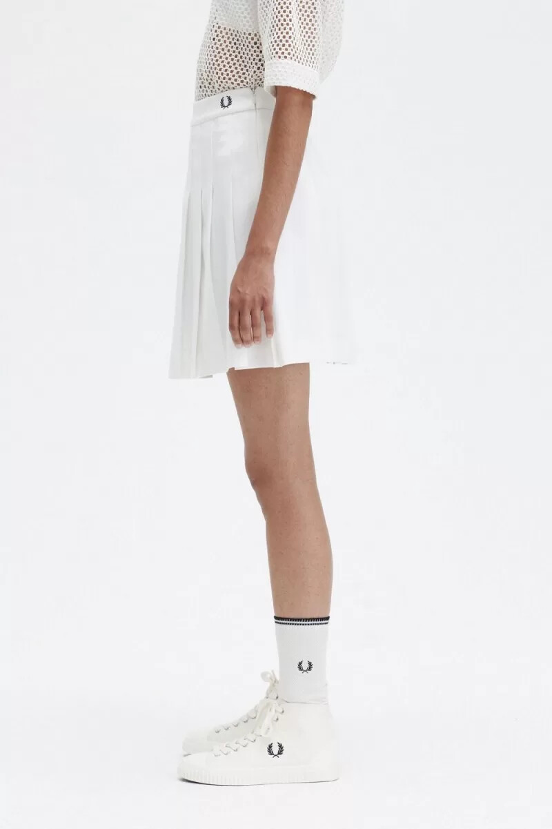 fred perry plisserade tenniskjolar dam snövit