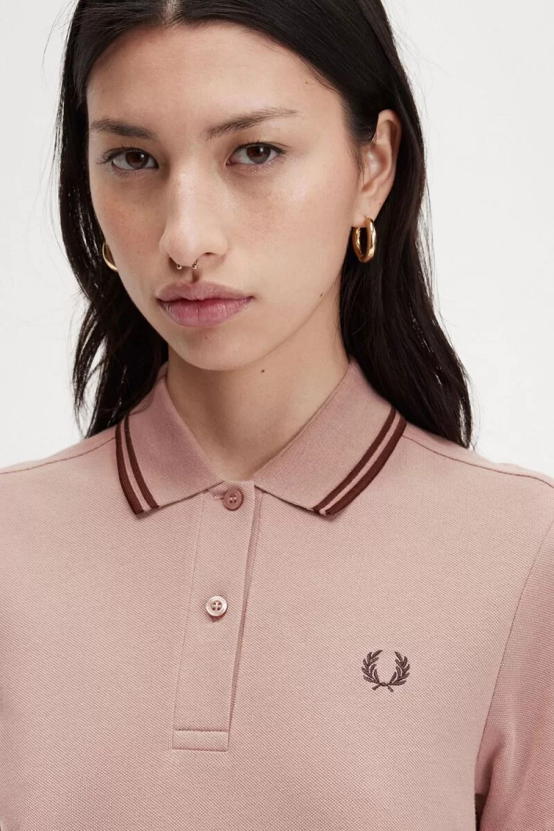fred perry twin tipped shirt damklänning mörkrosa whiskybrun