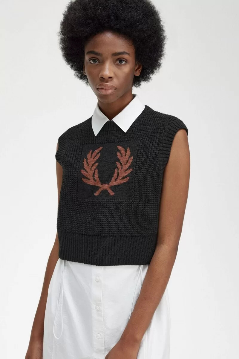 fred perry laurel wreath stickade damlinnen svarta