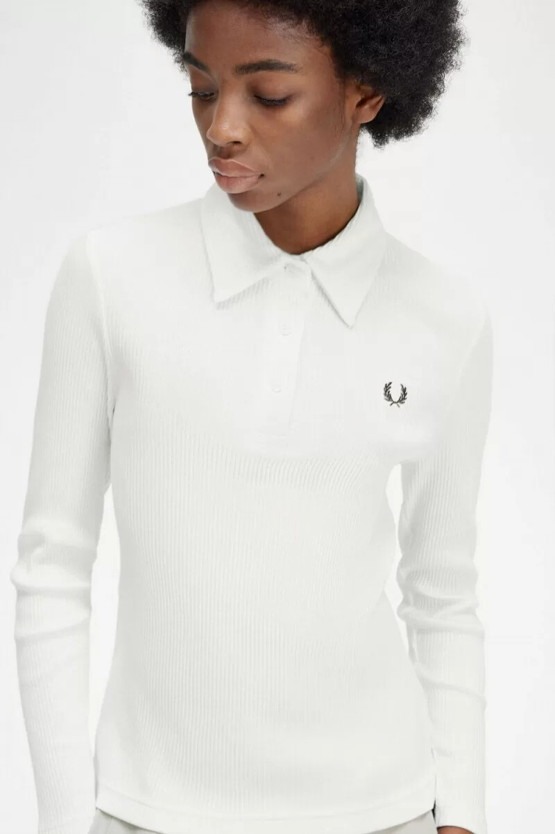 fred perry långärmad ribbad dampoloskjorta snövit