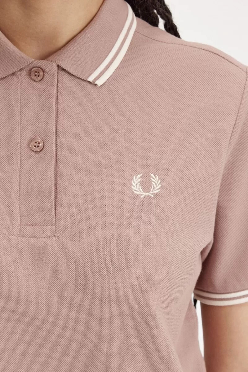 fred perry g3600 damskjorta mörkrosa beige