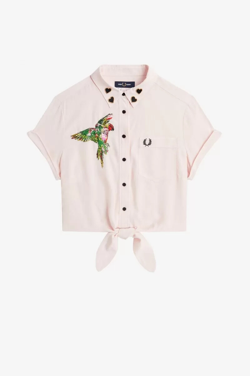 fred perry broderad knytknäppning damskjorta mjölkrosa