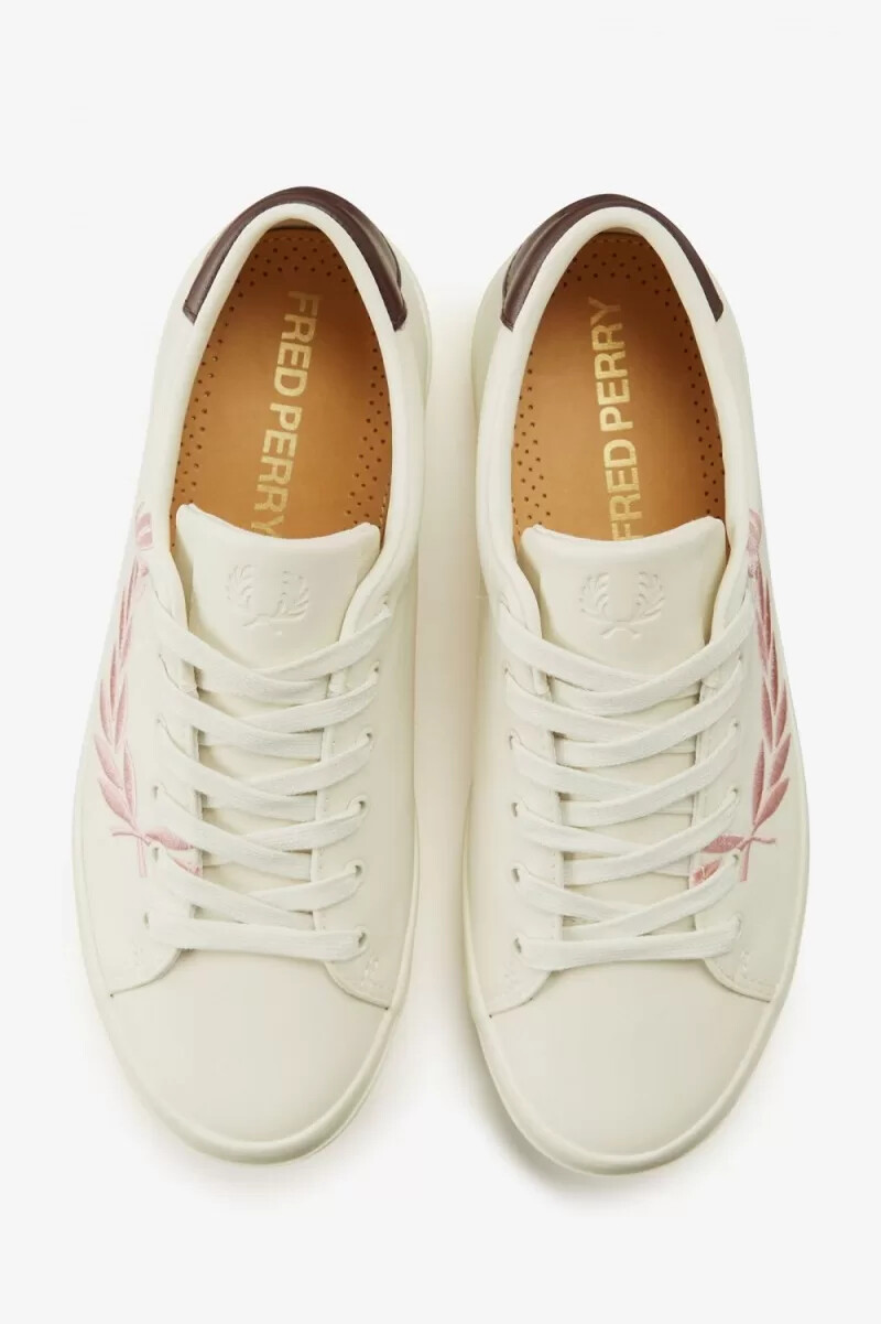 fred perry lottie dam tennisskor beige