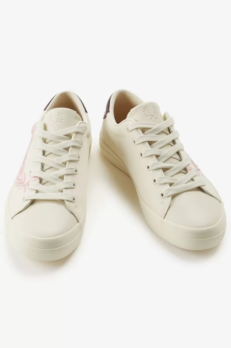 fred perry lottie dam tennisskor beige
