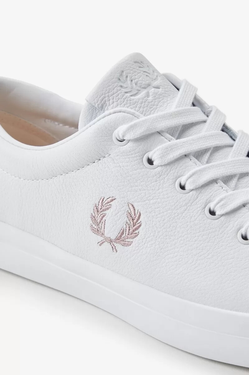 fred perry lottie dam tennisskor vit dusty rose rosa
