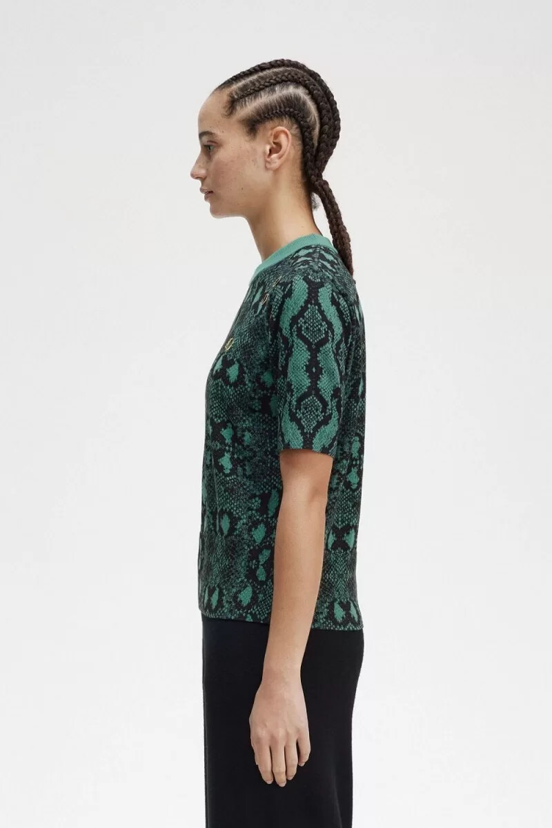 fred perry snake print damtröja djup mintgrön