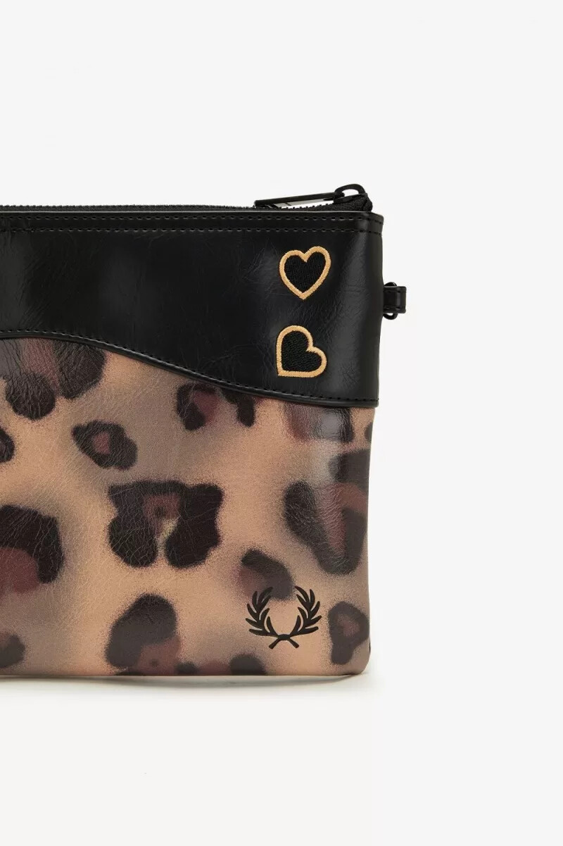 fred perry leopard print side damväskor tonal leopard