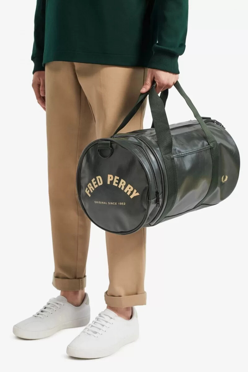fred perry tonal barrel damväskor mörkgrön
