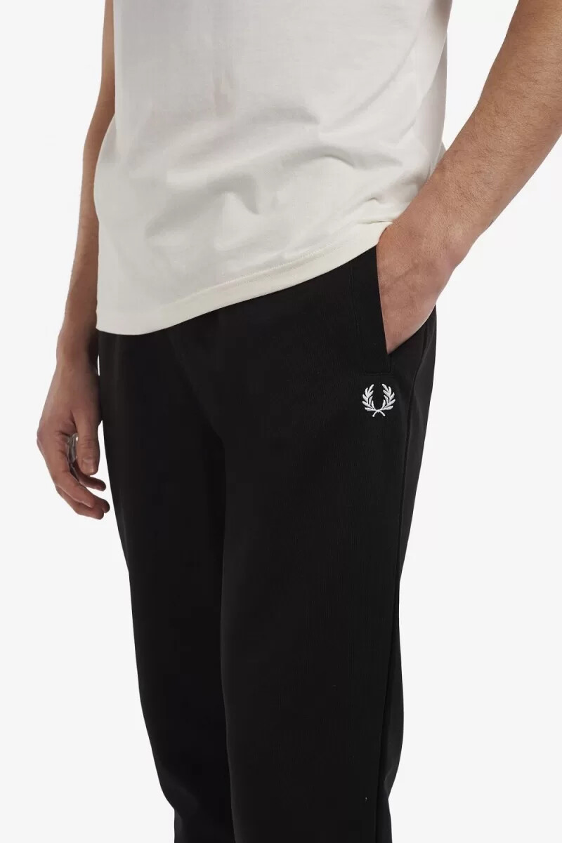 fred perry reverse tricot track herrbyxor svarta