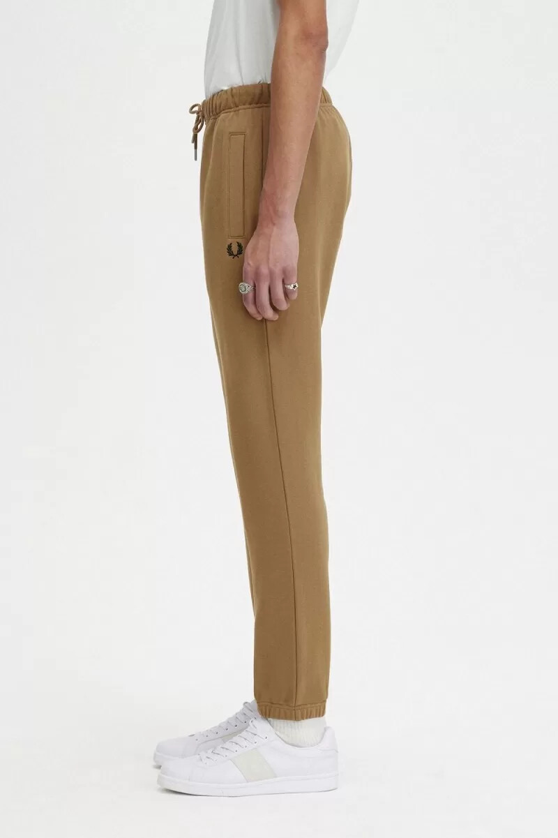 fred perry loopback sweat herrbyxor bruna bränd tobak