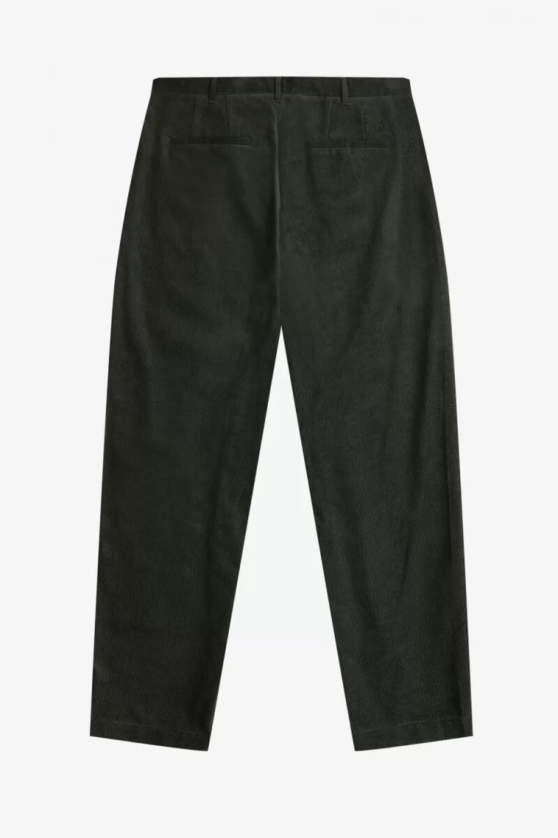 fred perry waffle cord tapered herrbyxor nattgröna