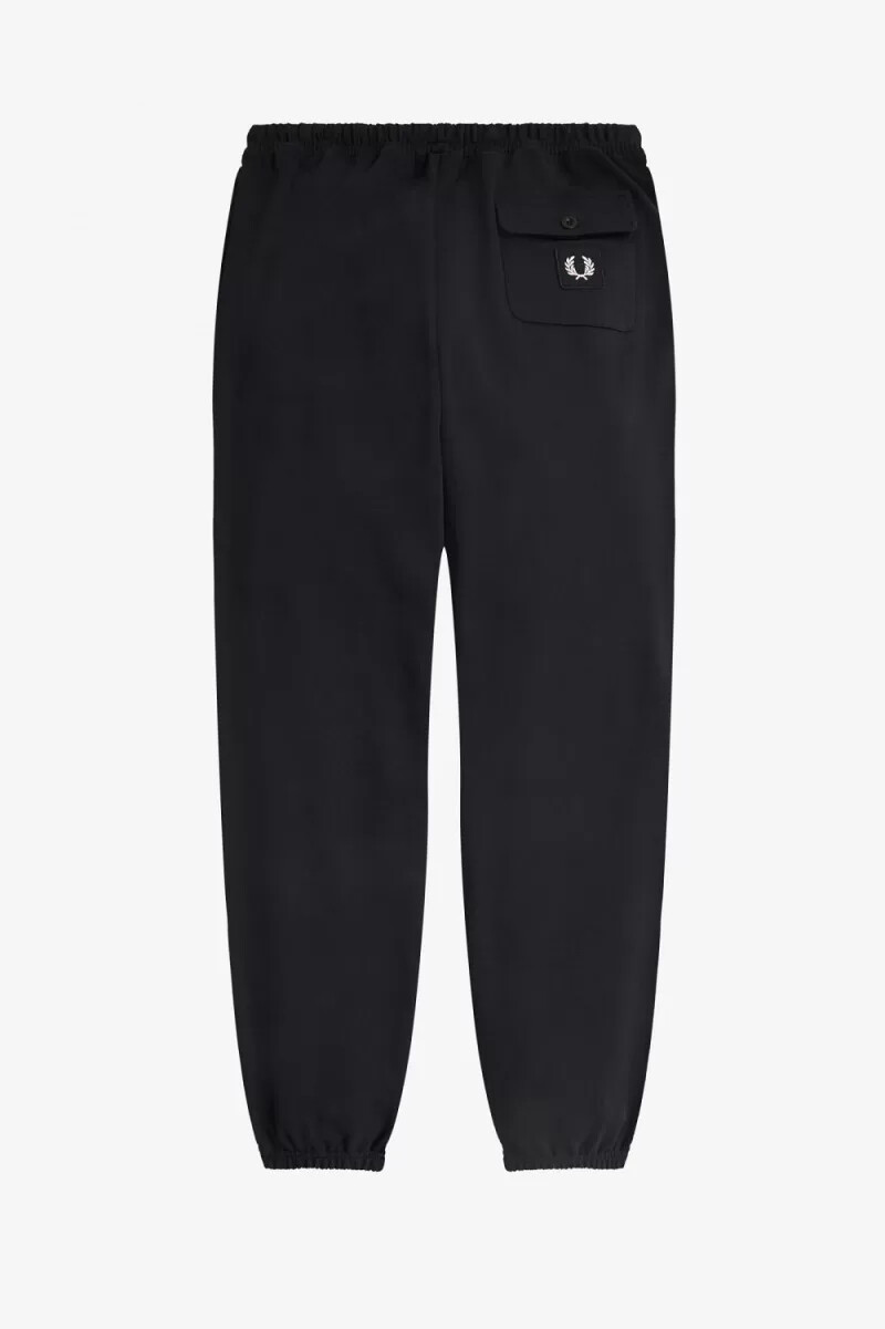 fred perry märkesbyxor med märkesdetalj svarta