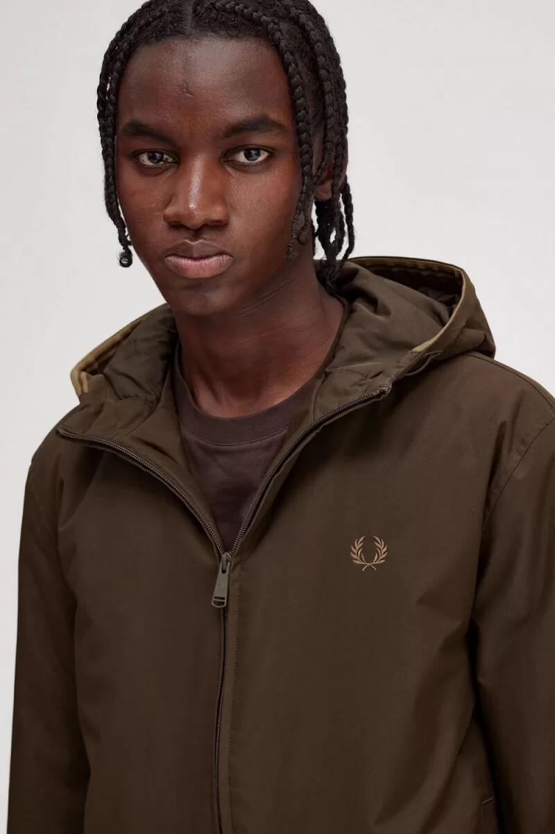 fred perry vadderade brentham herrjackor burnt tobacco