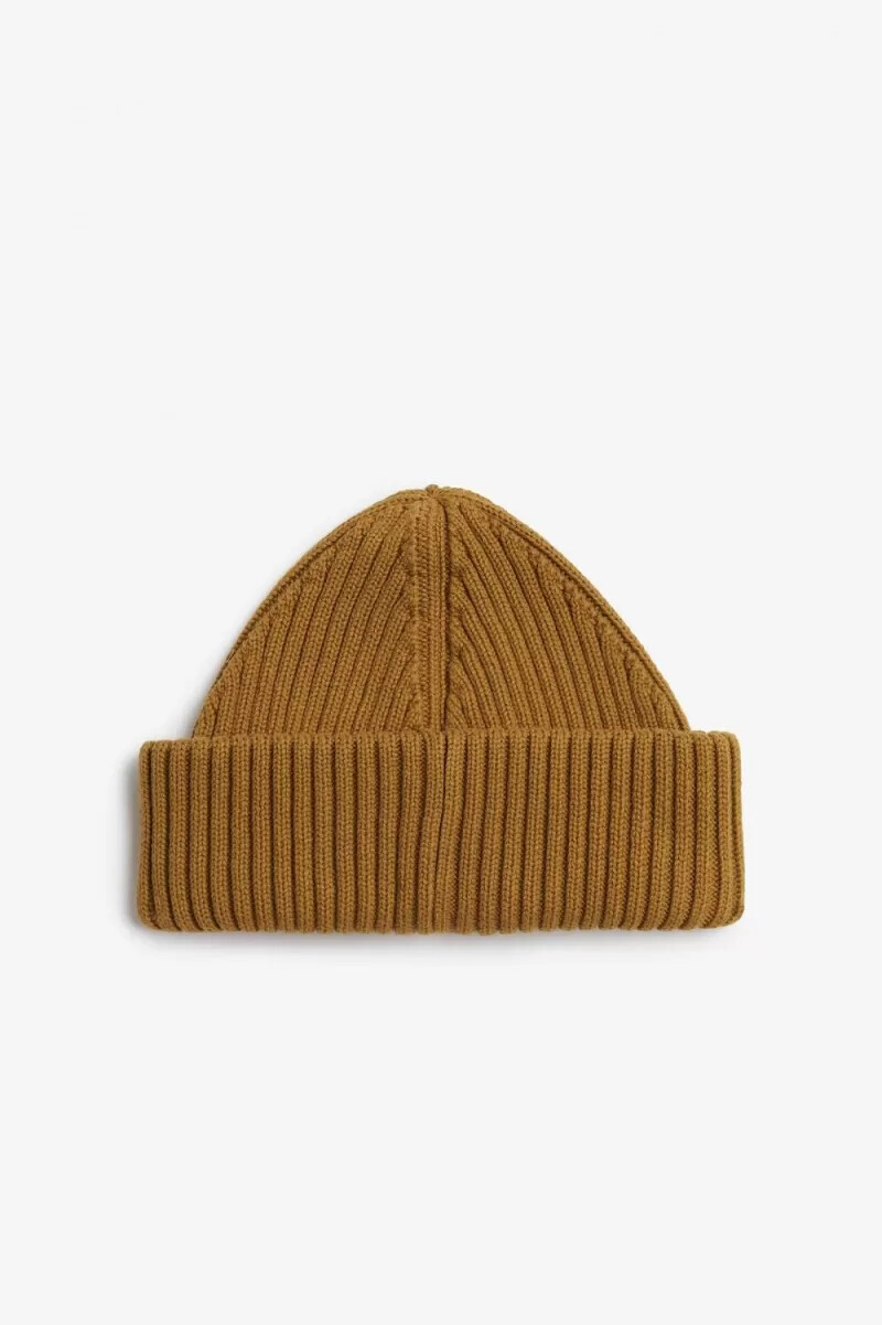 fred perry branded patch ribbed herrkeps mörk kaffe svart