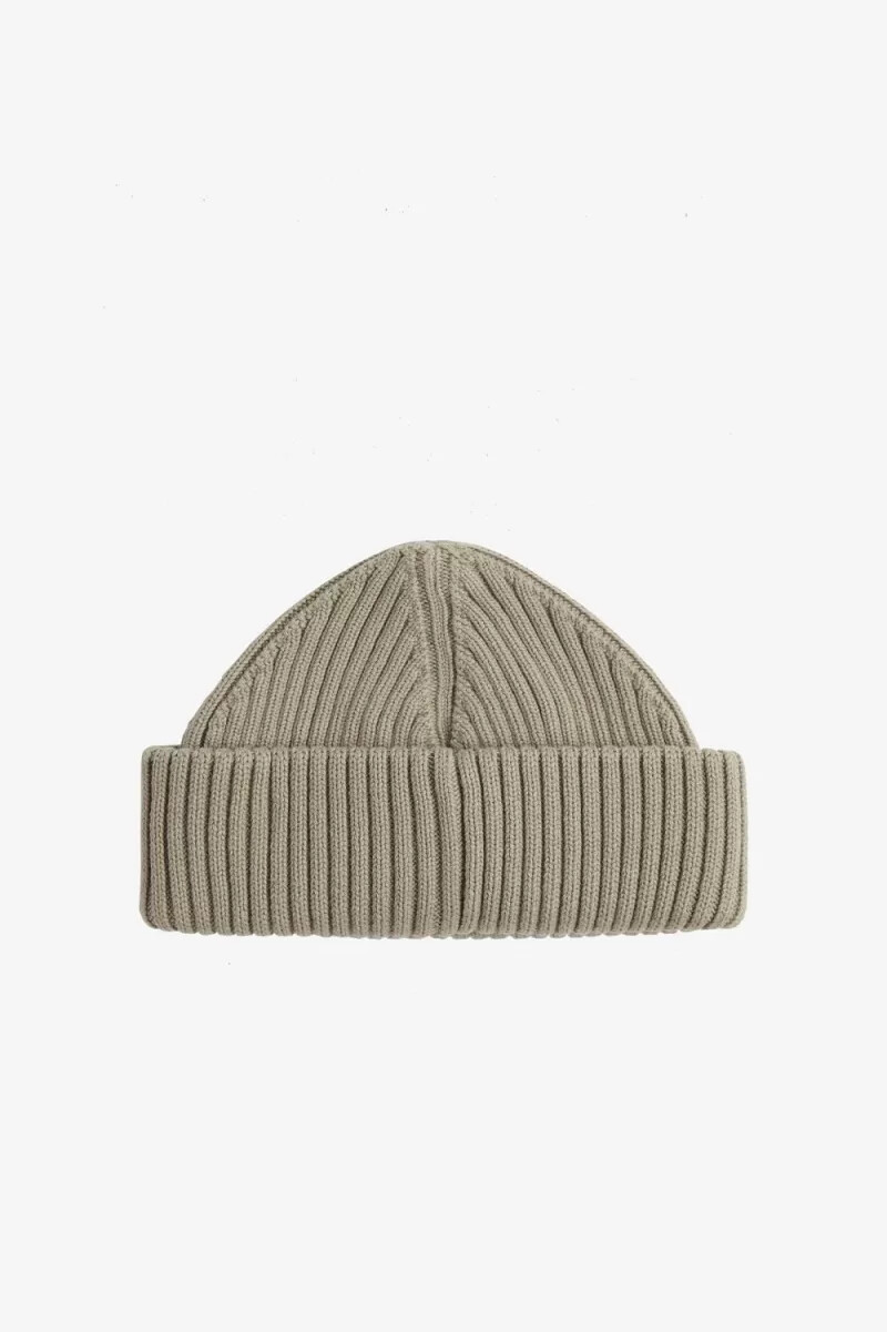 fred perry cotton rib herrkeps varm grå mörkröd