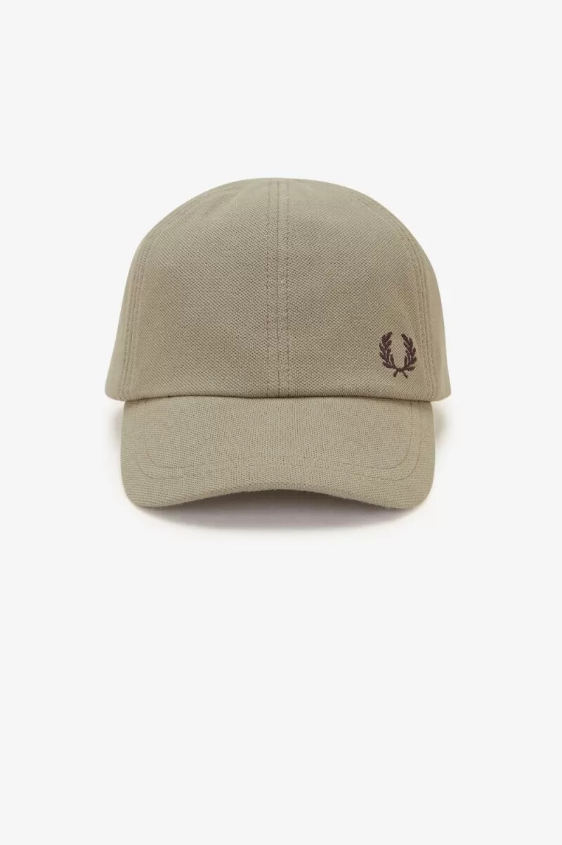 fred perry classic pique herrkeps varmgrå mörkröd