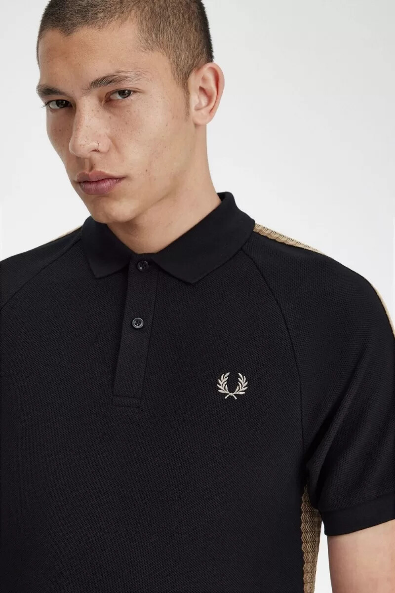 fred perry honeycomb taped herr pikétröja svart