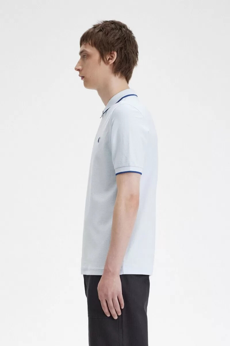 fred perry crepe pique zip neck herrpoloskjorta ljusblå
