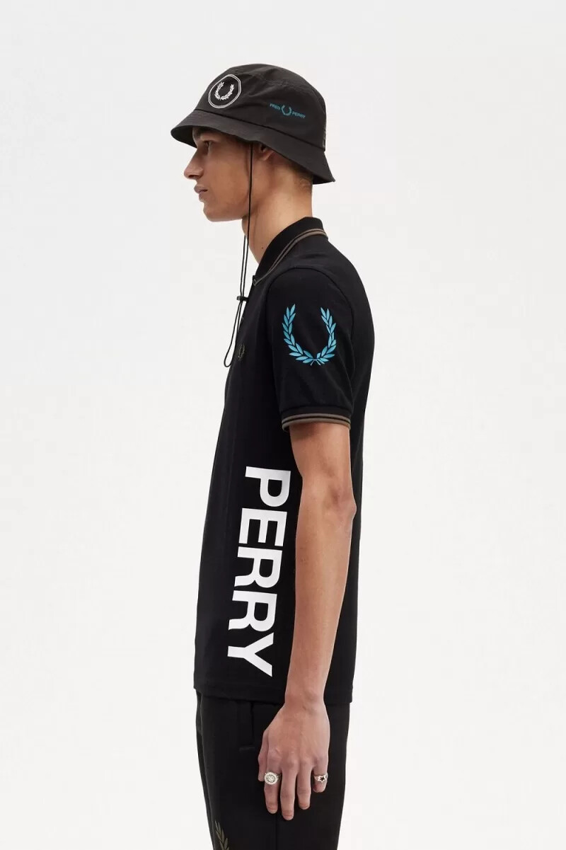fred perry graphic branded herr pikétröja svart