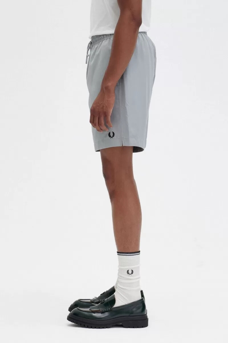 fred perry classic badshorts herr grå