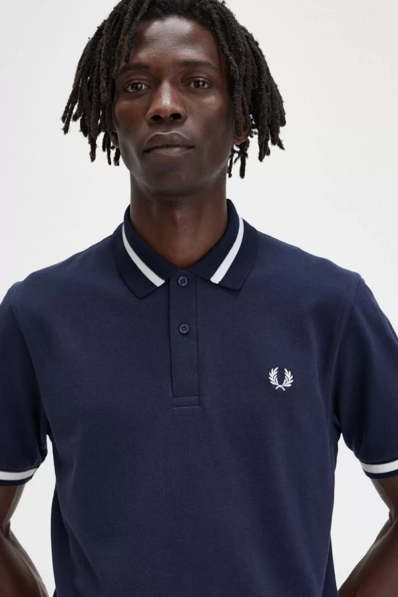 fred perry m2 herrskjorta marinblå snövit