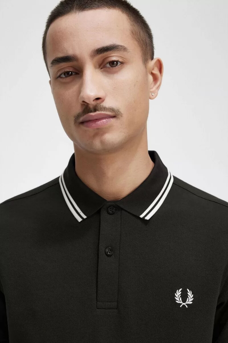 fred perry m3600 herrskjorta nattgrön snövit