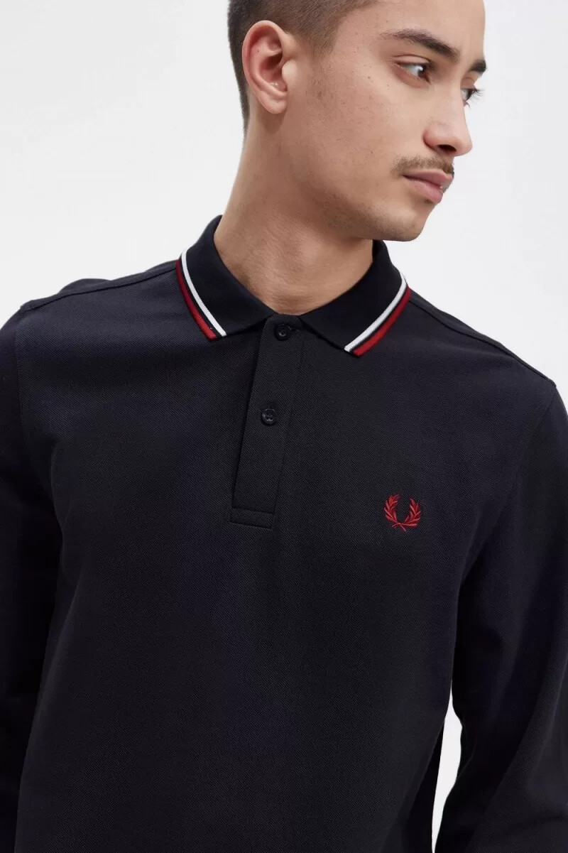 fred perry m3636 herrskjorta marinblå snövit bränd röd