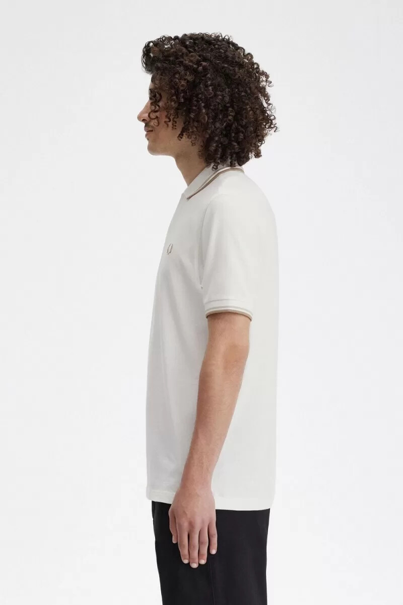 fred perry m3600 herrskjorta snövit havregrön