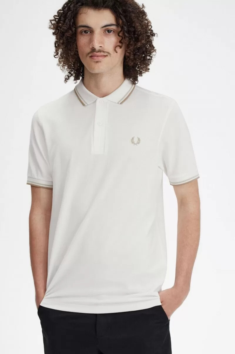 fred perry m3600 herrskjorta snövit havregrön