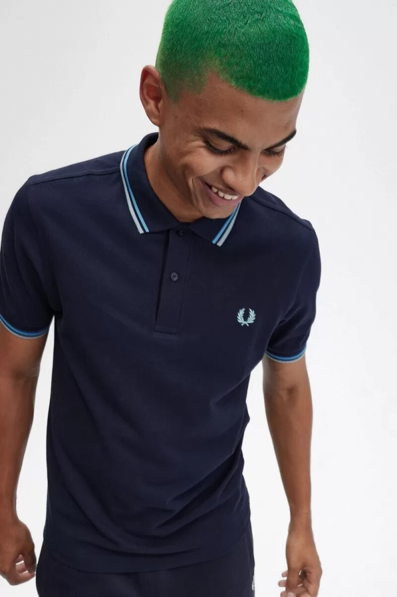 fred perry m3600 herrskjorta marinblå mjukblå silverblå