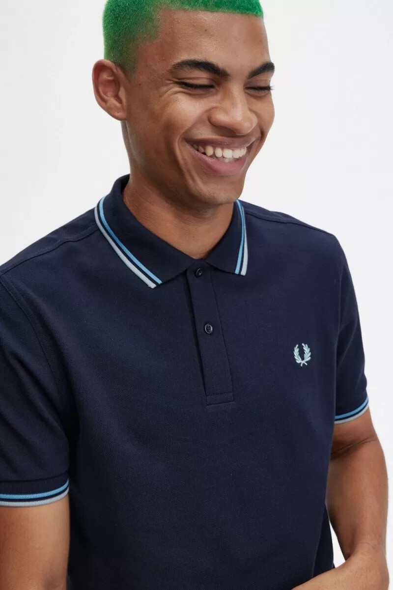 fred perry m3600 herrskjorta marinblå mjukblå silverblå