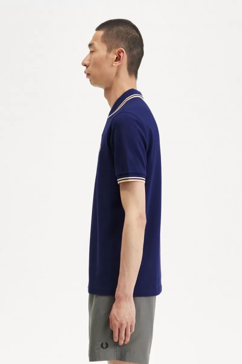 fred perry m3600 herrskjorta fransk marinblå aqua cream aqua cream