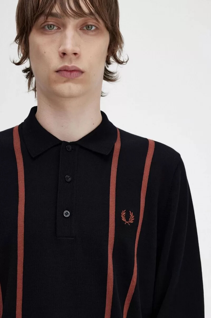 fred perry vertikal randig stickad herrskjorta svart