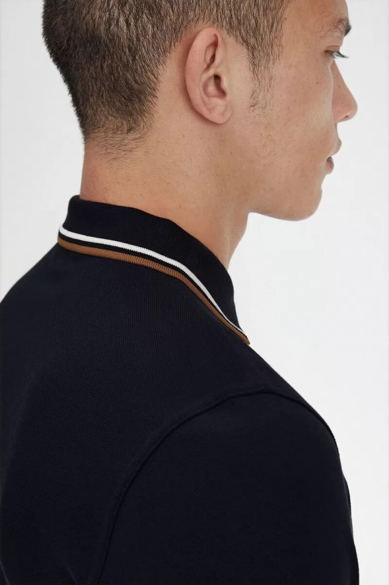 fred perry m3636 herrskjorta marinblå snövit brun