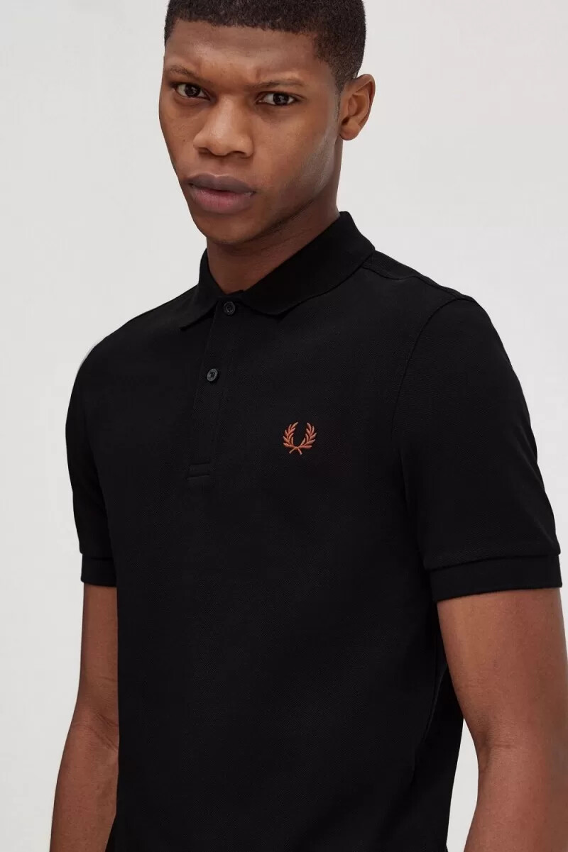 fred perry m6000 herrskjorta svart whiskybrun