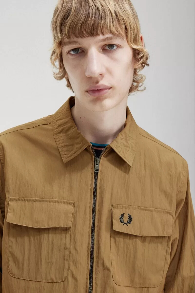 fred perry lätt herrskjorta med dragkedja brun