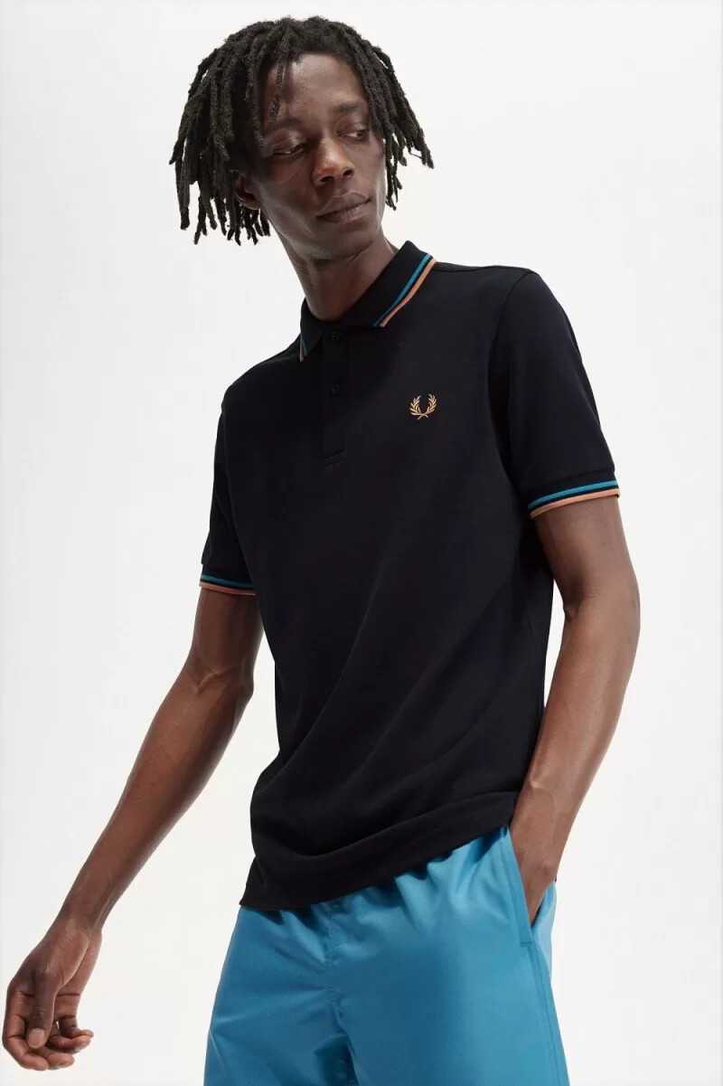 fred perry m3600 herrskjorta marinblå cyberblå ljusrost