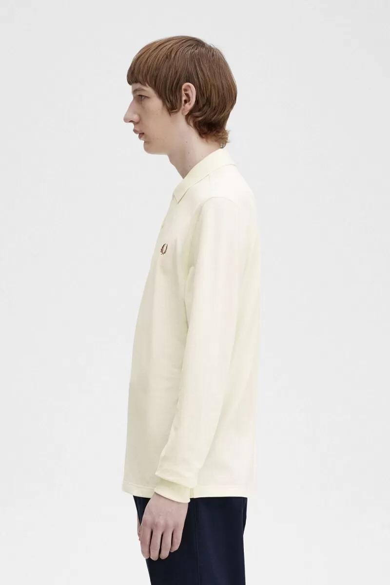 fred perry m6006 herrskjorta beige whiskybrun