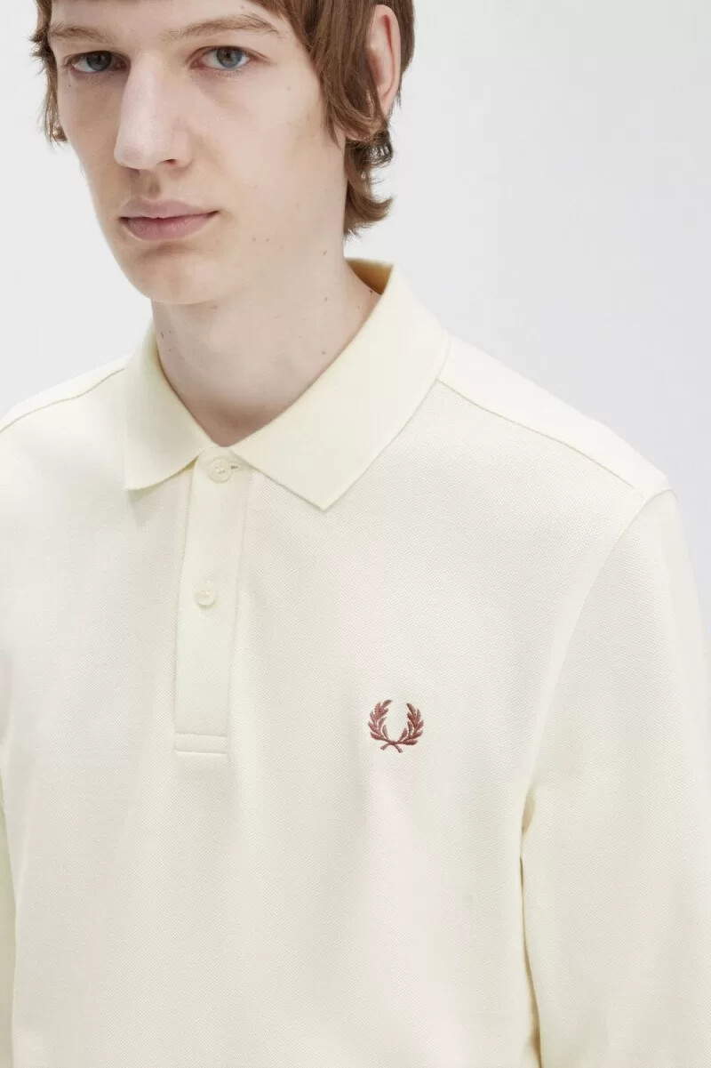 fred perry m6006 herrskjorta beige whiskybrun