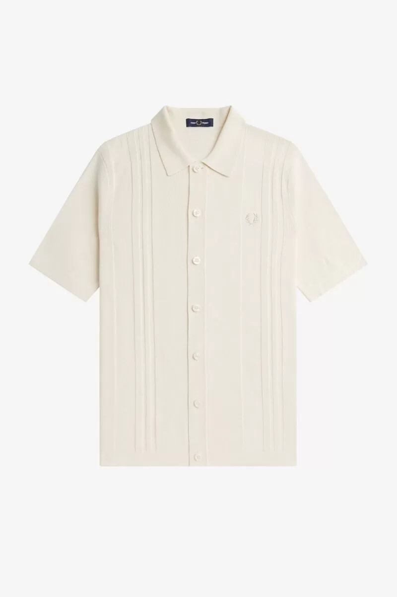 fred perry stickad herrskjorta med knappar beige