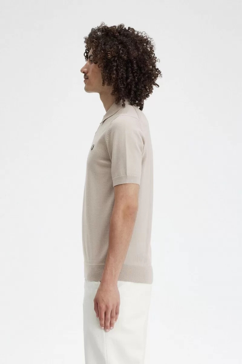 fred perry klassisk stickad herrskjorta mörk havregryn