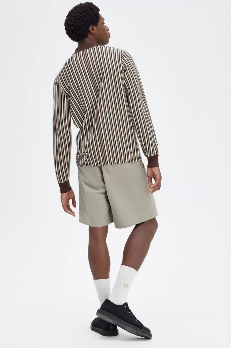 fred perry fine randig stickad herrskjorta mörkröd