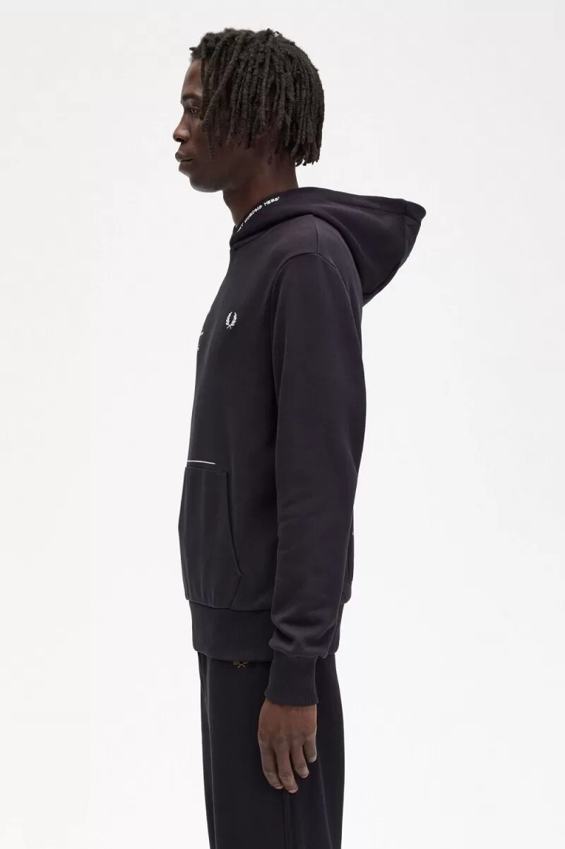 fred perry mönstrad hoodie herrskjorta svart