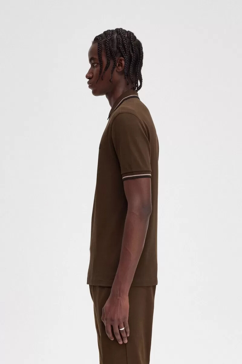 fred perry m3600 herrskjorta burnt tobacco mörkrosa svart