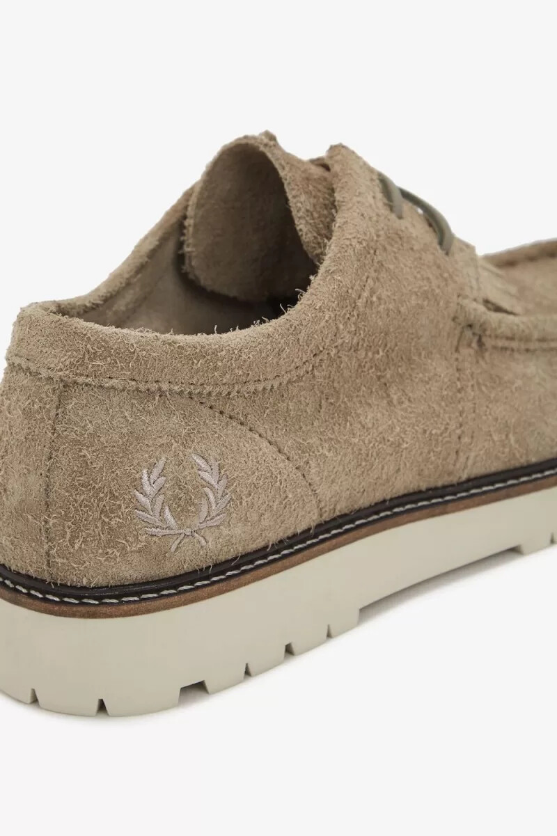 fred perry low kenney herrstövlar varmgrå