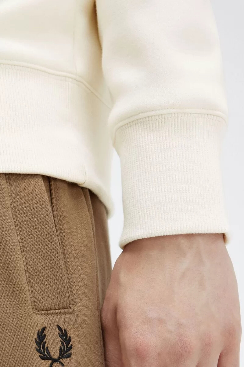 fred perry broderad huvtröja herr beige