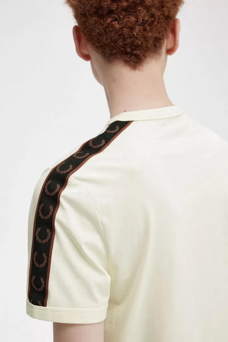 fred perry contrast tape ringer herr t-shirt beige whiskybrun