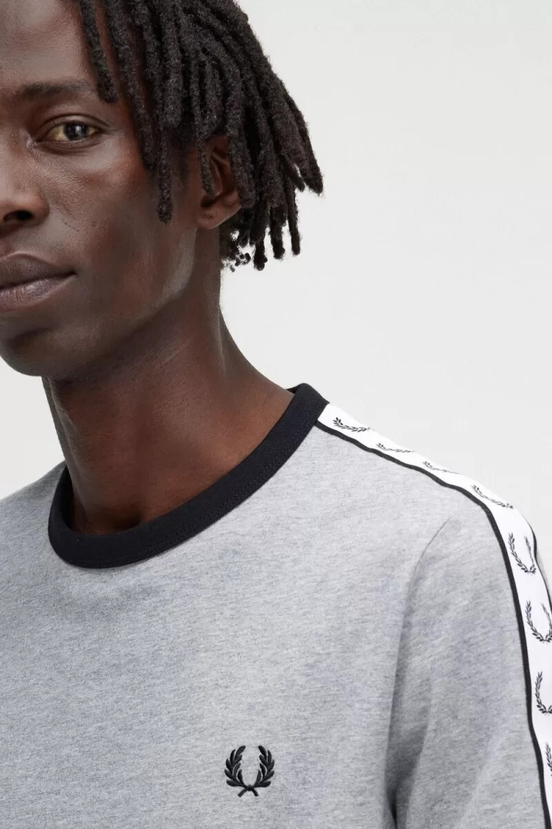 fred perry taped ringer herr t-shirt grå